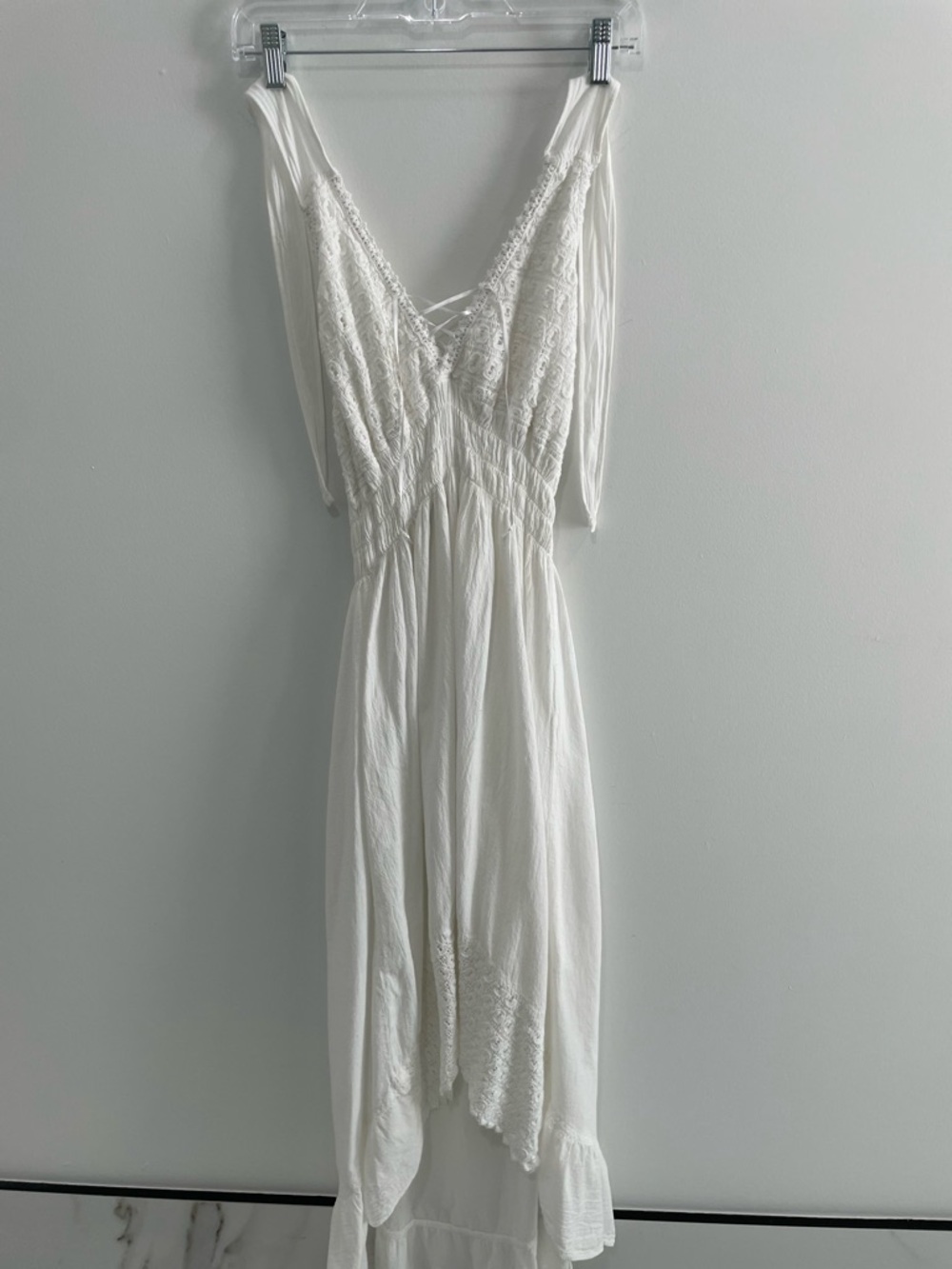 Elegant White High-Low Lace-Trim Dress with Halter Neck strap